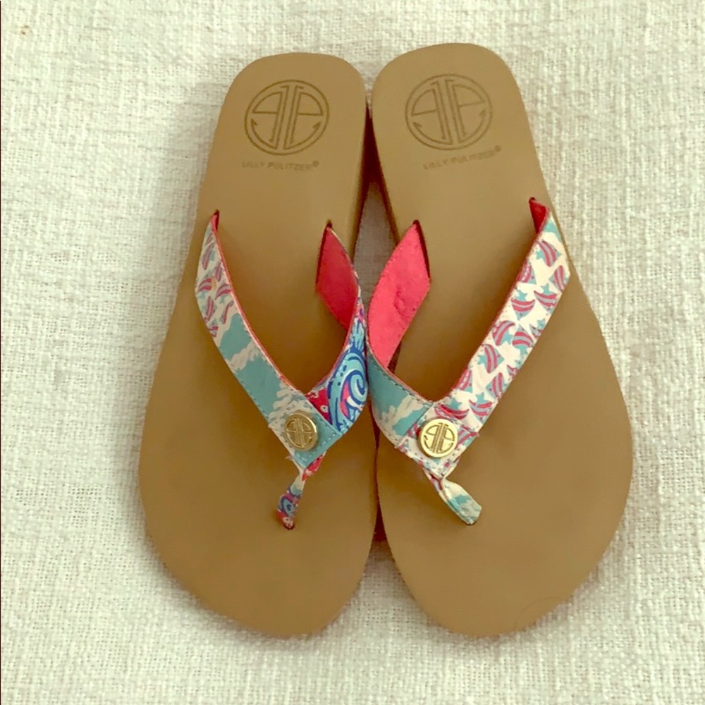 Lilly Pulitzer Size 6 Flip Flop Sandals
